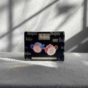 The Beatles Sgt Pepper’s Limited Edition Ceramic Salt and Pepper Shaker